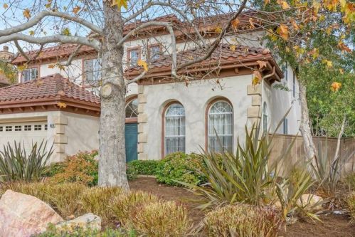 6578 Windflower Dr, Carlsbad, CA 92011-2508