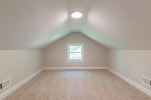 1222 Lorenzo Dr, Atlanta GA  30310-3946 exterior
