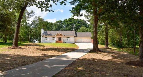 548 Joann Ave, Austell, GA 30168-6406