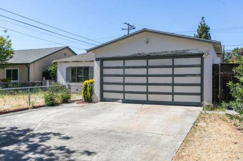 1627 Babero Ave, San Jose, CA 95118-1010