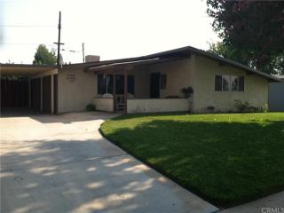 948 Barbra Ln, Redlands, CA 92374-3654