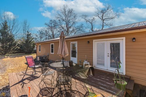 2711 Athens Hwy, Jefferson GA  30549-5845 exterior