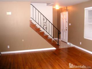 6177 Norwaldo Ave, Indianapolis IN  46220-2347 exterior