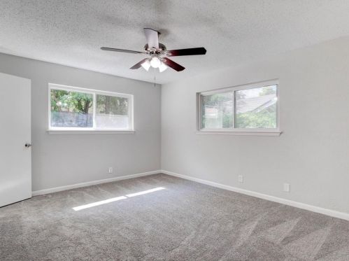 5605 Wimbleton Way, Fort Worth TX 76133-2814 exterior