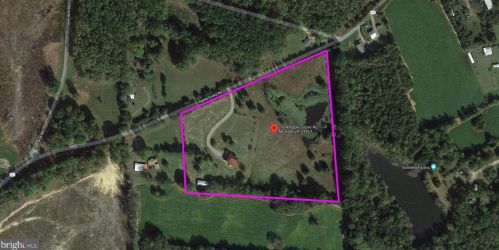 2104 Apple Grove Rd, Mineral, VA 23117-3035