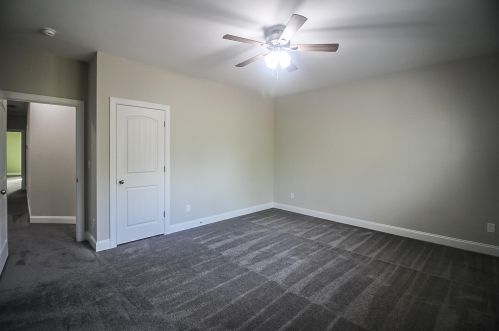 711 Thornbury Rdg, Evans GA  30809-8294 exterior