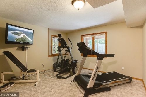 541 Dorland Rd, Saint Paul MN  55119-6781 exterior