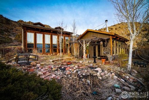 6492 County Rd 80c, Red Feather Lakes CO 80536-9201 exterior