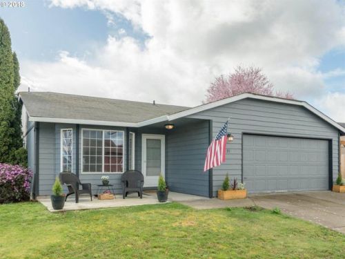 311 Lincoln St, Carlton, OR 97111-9453