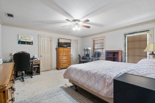 200 Blisard Rd, Webberville TX 78621-5018 exterior