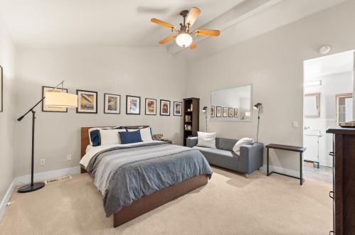 4850 Garden Homes Pl, Elk Grove, CA 95758-9516