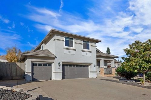 1215 Halidon Way, Folsom, CA 95630-8541