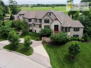 16715 Eden Brg, Village Of Loch Lloyd, MO 64012-4189