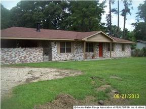 786 Highway 958, Slaughter LA  70777-4322 exterior