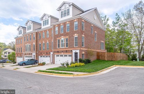 7892 Carbondale Way, Springfield VA  22153 exterior