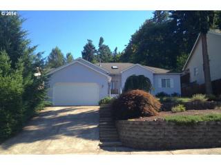 6759 Ivy St, Springfield, OR 97478-7356