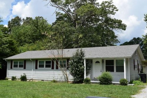 323 Wiseman Rd, Tullahoma, TN 37388-5564