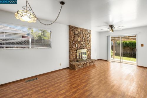 1309 Walnut St, San Carlos, CA 94070-4929