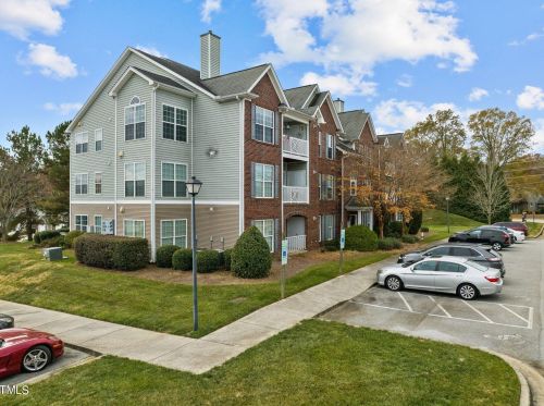 3773 Marble Dr, High Point, NC 27265-9709