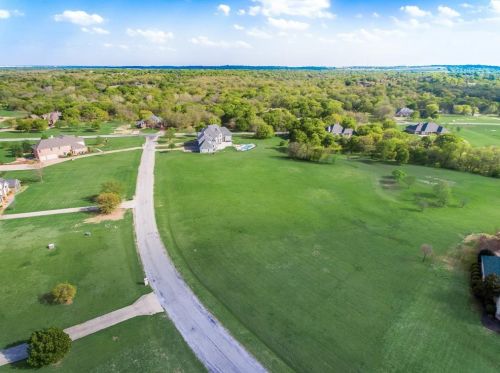 117 King Ranch Ct, Fort Worth TX  76108-9593 exterior