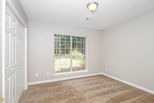 105 Woodridge Dr, Stockbridge GA  30281-1704 exterior