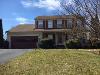 5707 Rhode Island Dr, Woodbridge VA  22193-3829 exterior