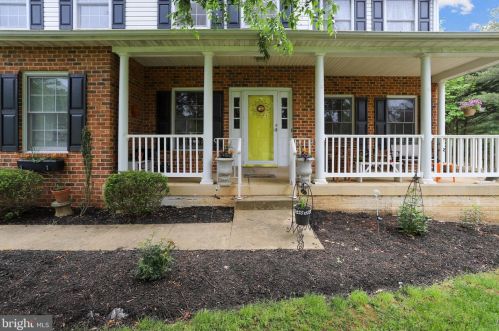 17451 Berkshire Dr, Jeffersonton, VA 22724-1707