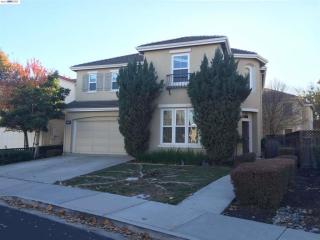 5596 Creekview Dr, Pleasanton, CA 94568-7436