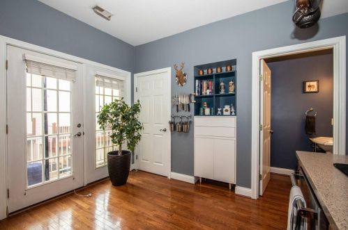 2528 Hackberry St, Cincinnati OH  45206-2145 exterior