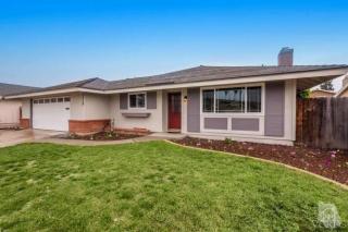 3318 Corby Ave, Camarillo, CA 93010-3808