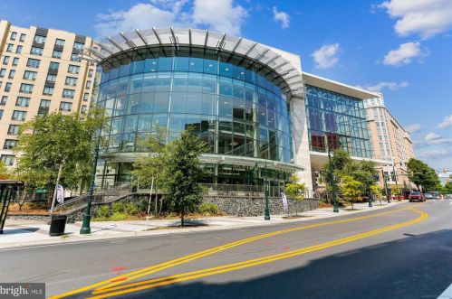 6409 Eastern Ave, Silver Spring MD  20912-4728 exterior