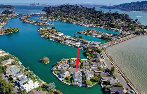 3 Hilarita Cir, Tiburon, CA 94920-2317
