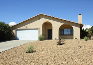 2125 Hillcrest Ave, Tropico Village, CA 93560-6848
