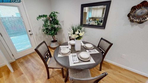 2731 Broadmoor Ave, Concord CA  94520-4751 exterior