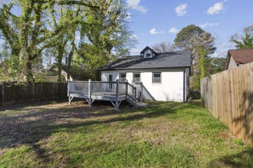 2316 Herring Rd, Atlanta GA  30311-2808 exterior