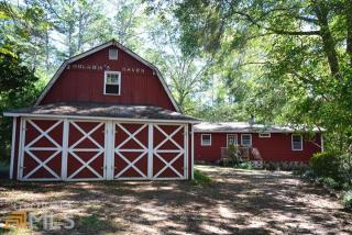 142 Overlook Dr, Martin, GA 30557-4529