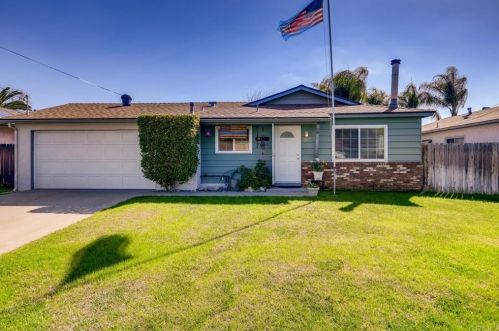 13049 Mountain Dr, Lakeside, CA 92040-3337