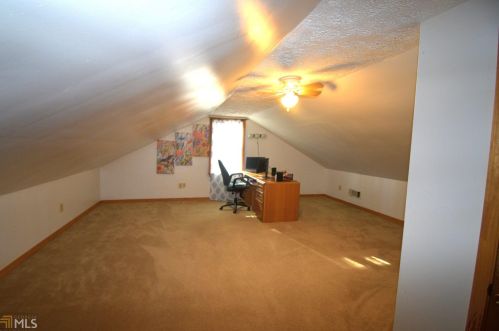 135 Bennington Dr, Stockbridge GA  30281-4097 exterior