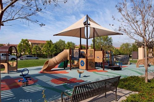66 Rembrandt, Irvine CA  92620-7314 exterior