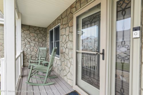 815 Ensign Dr, Lacey, NJ 08731-3031
