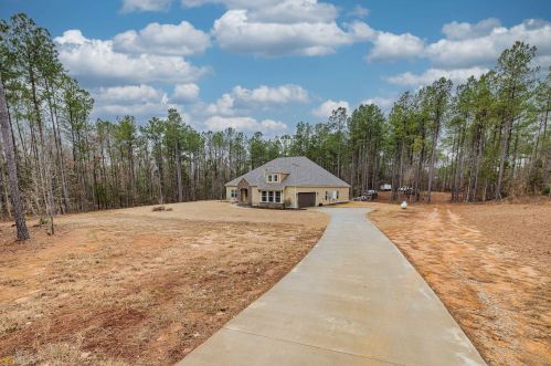 400 Thrash Rd, Lagrange GA  30241-8060 exterior