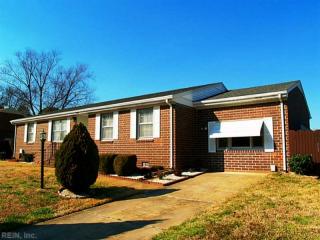 4104 Meadowview Rd, Portsmouth, VA 23703-1917