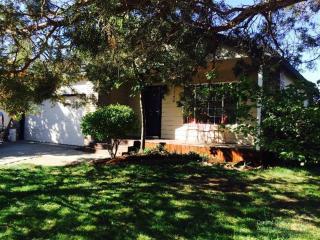 2548 Jennie Jo Ct, Bend, OR 97701-6635