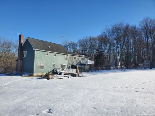 140 Frontage Rd, Killingly, CT 06239-3838