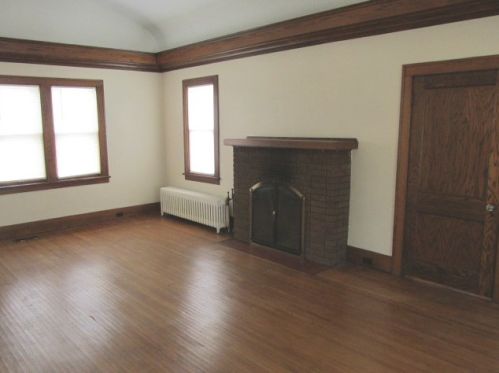 127 Lafayette St, Ottawa, IL 61350-2114