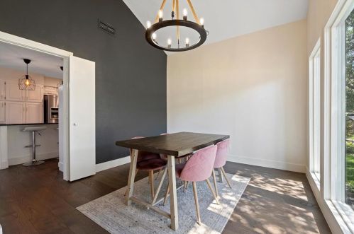 7305 Crofton Dr, Dallas TX  75231-4807 exterior