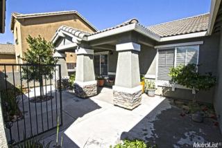 1956 Altessa Ln, Ceres, CA 95307-7165