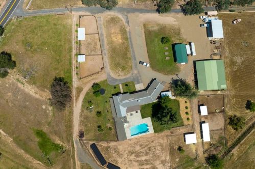 15742 Orange Blossom Rd, Valley Home CA 95361-9522 exterior