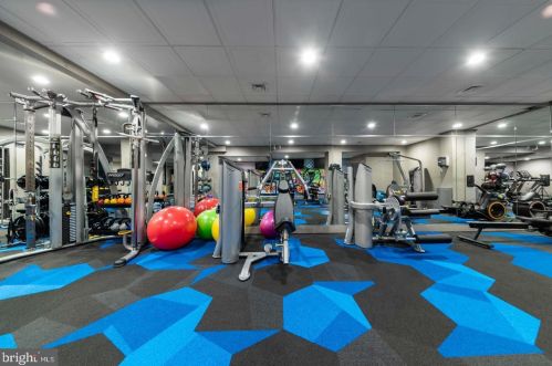 1424 Chestnut St, Philadelphia, PA 19102-2556