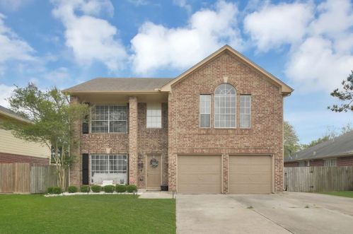 4405 Egret Dr, Taylor Lake Village, TX 77586-2558
